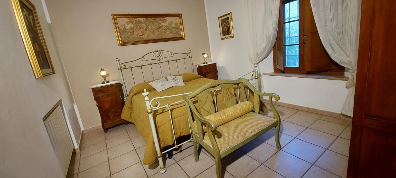 Agriturismo Il Colle Сієна Екстер'єр фото