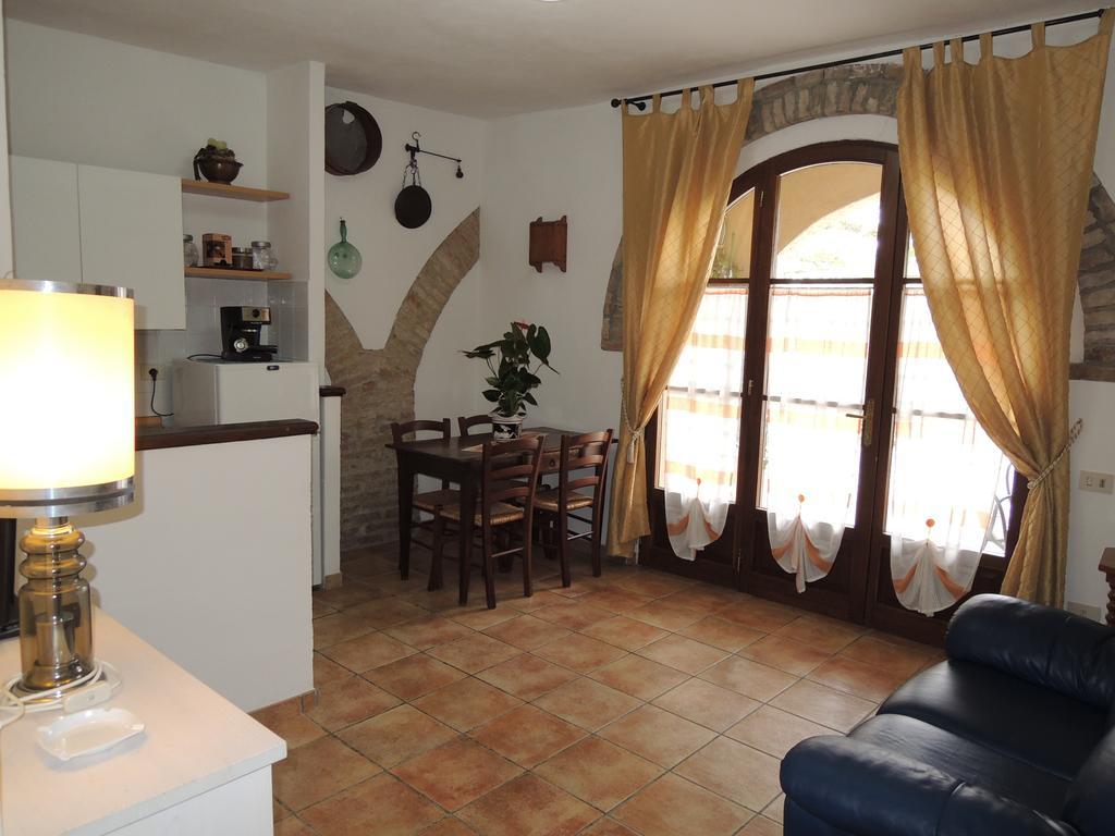 Agriturismo Il Colle Сієна Номер фото