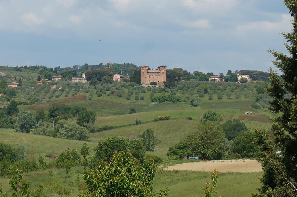 Agriturismo Il Colle Сієна Екстер'єр фото